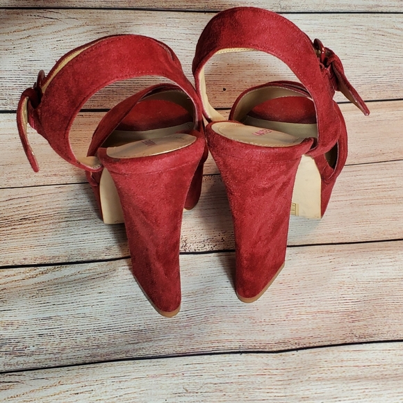 Material Girl chunky cranberry heel - Picture 3 of 5